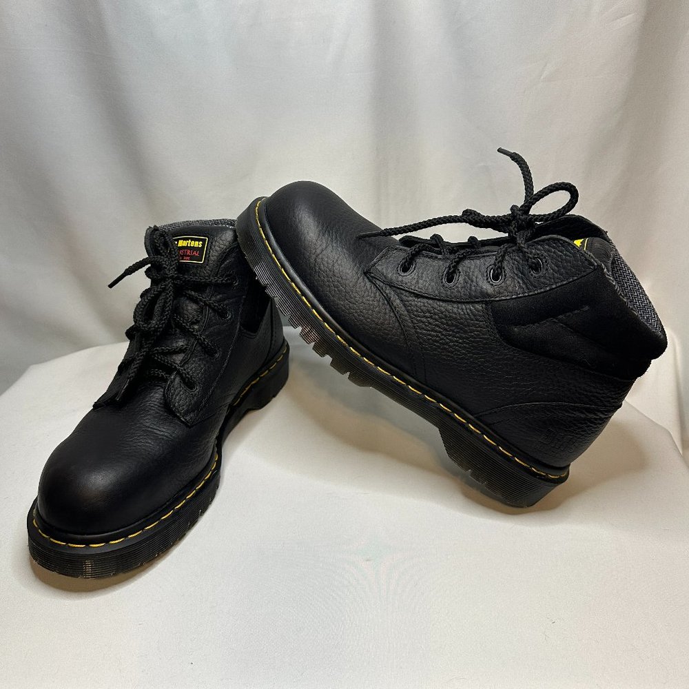 Dr. Martens Industrial Steel Toe AW140 Airwair with Bouncing Soles  - LIKE NEW!
